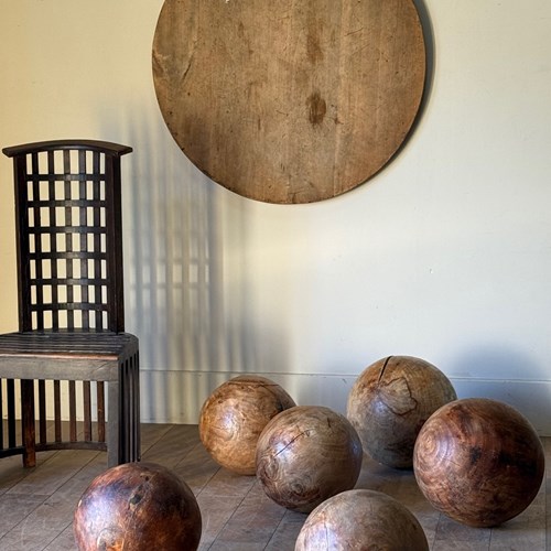 C1850 A Circular Decorative Wooden Disc - Great Patina