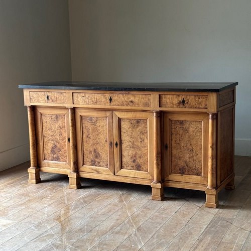 C1820 A Stylish French Burr Elm 4 Door & 3 Drawer Enfilade
