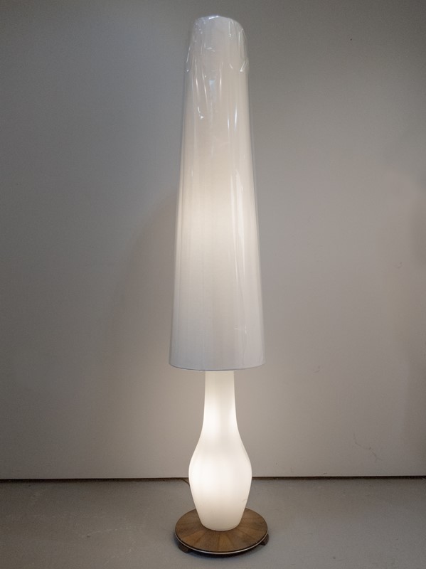 A Mid Century Belgium opaline glass floor lamp-nick-jones-img-20200426-104131-main-637517816142367097.jpg