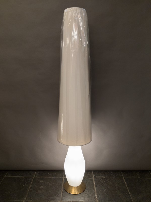 A Mid Century Belgium Glass Floor Lamp-nick-jones-img-20200430-122423-main-637296481790211850.jpg