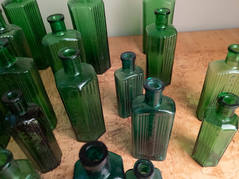 C1880 collection of 30 Green Glass Poison Bottles -nick-jones-img-20200705-104452-main-637303321241617996.jpg