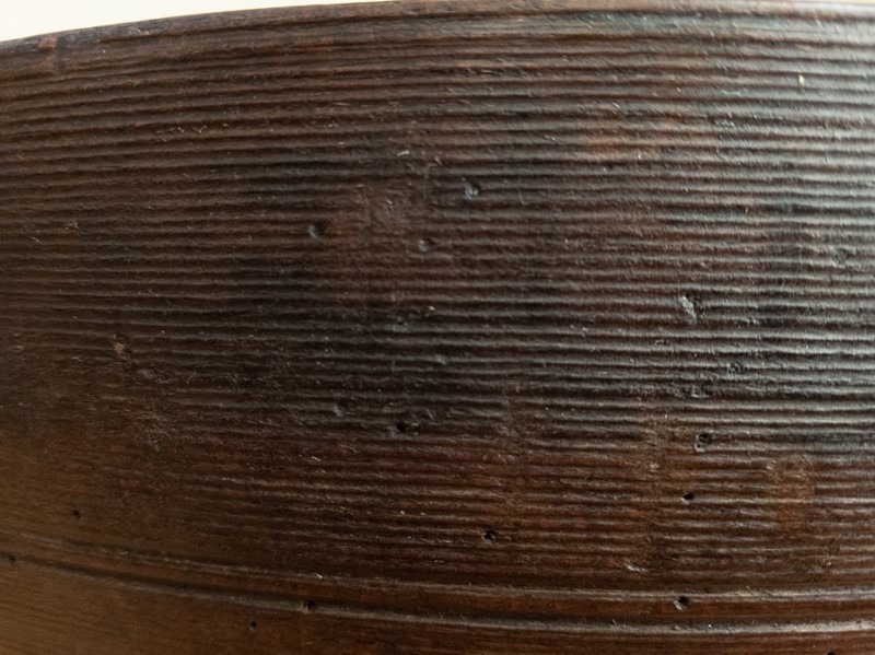 A 19th Century HUGE Iron Strap bowl-nick-jones-img-20200705-115300-main-637304002899735725.jpg