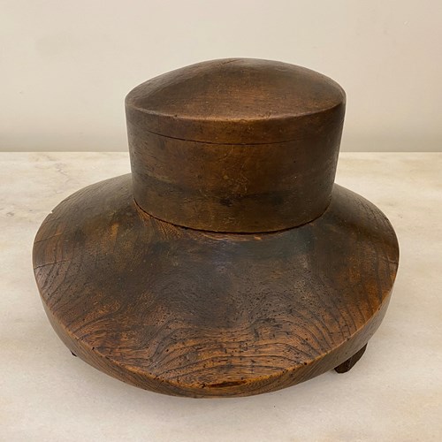 C1870 A Large Wooden Hat Block Mould