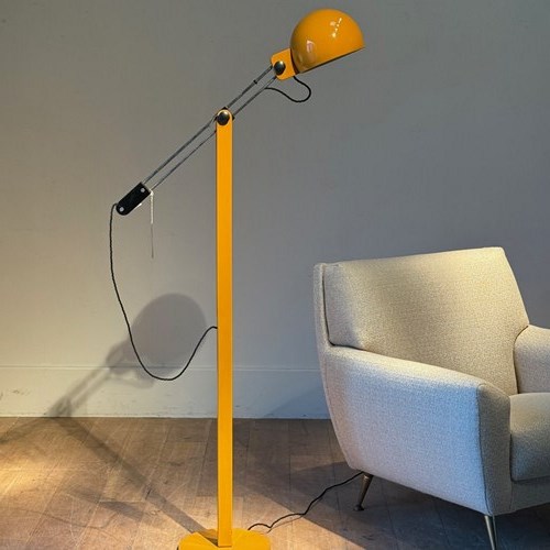 C1970 A Stylish Spanish Orange Adjustable Reading Lamp