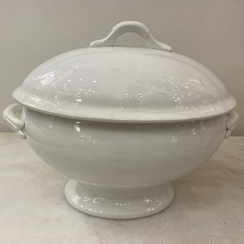 C1890 A Flemish Creamwear Oval Vegetable Tureen