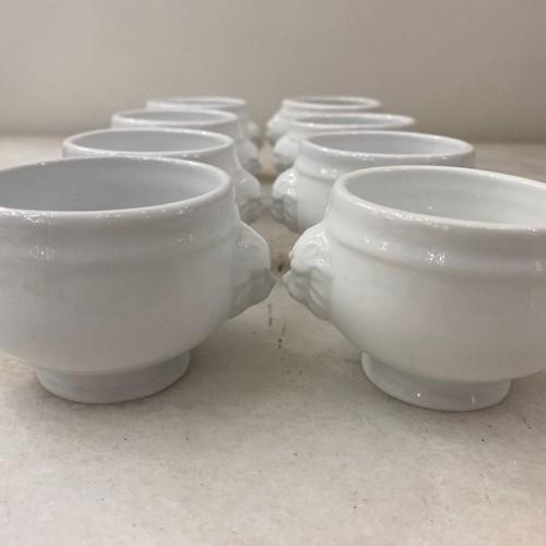 C1900 A Set Of 8 Flemish Creamware Lion Head Pots