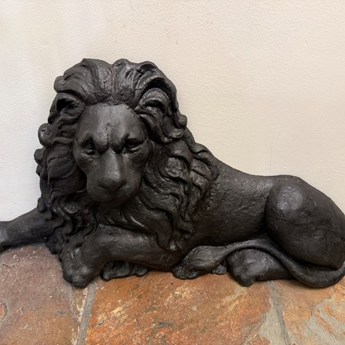 C1850 A HUGE English Cast Iron Lion 