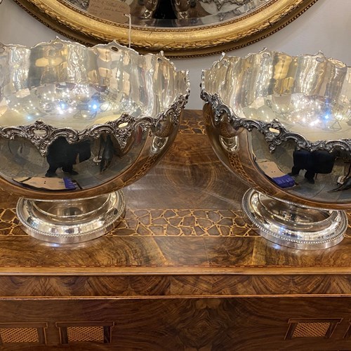 C1900 A Rare Pair Of English Silver Plated Champagne Bowls