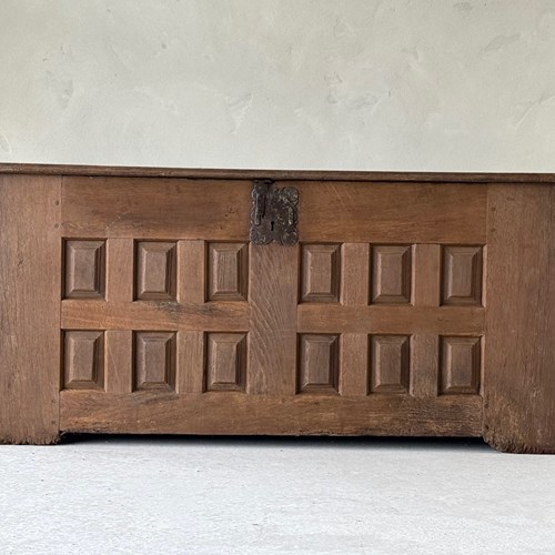 C1670 A Wonderful Oak Coffer Console From The Pyrenees