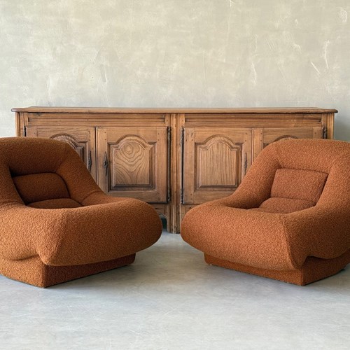 C1970 A Stylish Pair Of Italian Easy Chairs In Chocolate Boucle