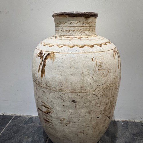 C1800 A Rare Chinese Storage Pot From Cizhou