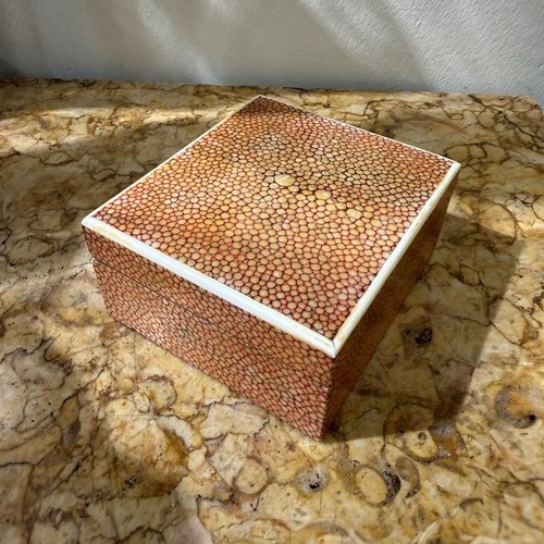 C1930 A French Pink Shagreen Box