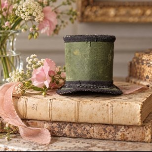 Tiny Top Hat