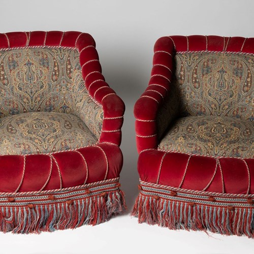 French Pair Of Pie Crust Chairs, Ready For Upholstery