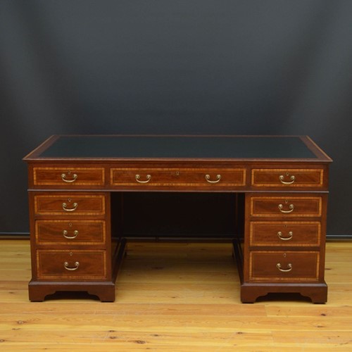Late Victorian Mahogany And Inlaid Desk