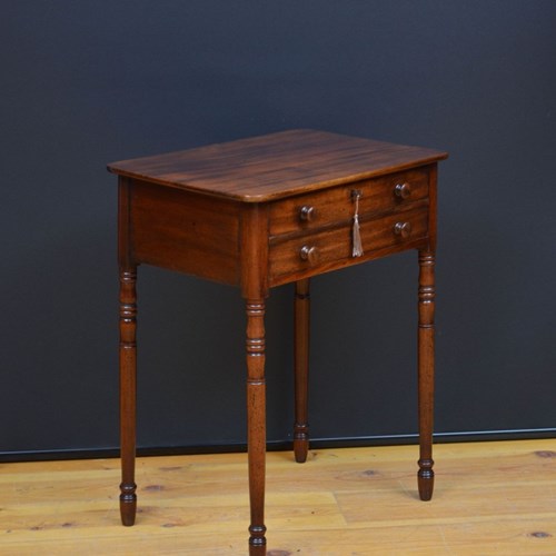 George IV Mahogany Occasional Table / Side Table