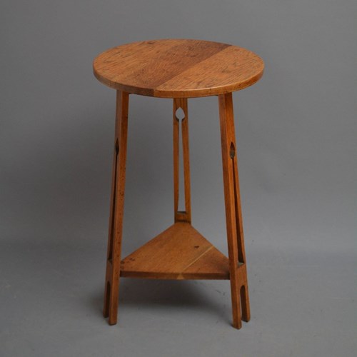 Arts And Crafts Oak Table / Occasional Table