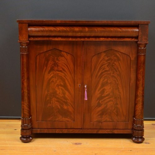 English William IV Chiffonier Sideboard In Mahogany