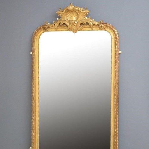 Elegant Tall 19Th Century Giltwood Mirror