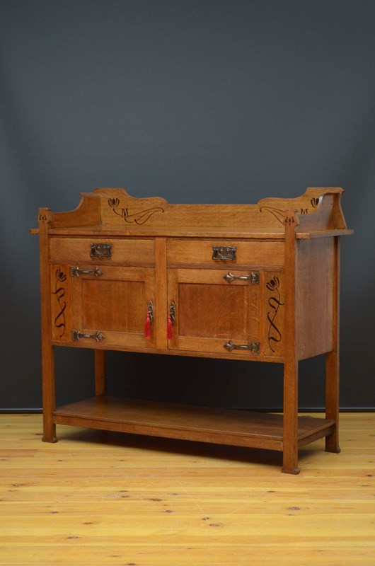 Arts And Crafts Oak Sideboard-nimbus-antiques-1-2-main-638246973852686716.jpeg