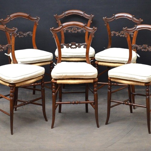 Set of 6 Early Victorian Chairs in Rosewood