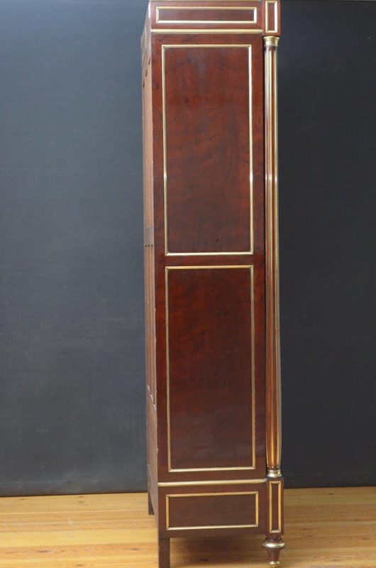 19th Century French Mahogany Bookcase-nimbus-antiques-20-main-637157559905283387.jpg