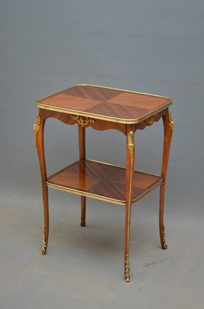 An Attractive Mahogany and Rosewood Table-nimbus-antiques-2_main_636139680890184324.jpg