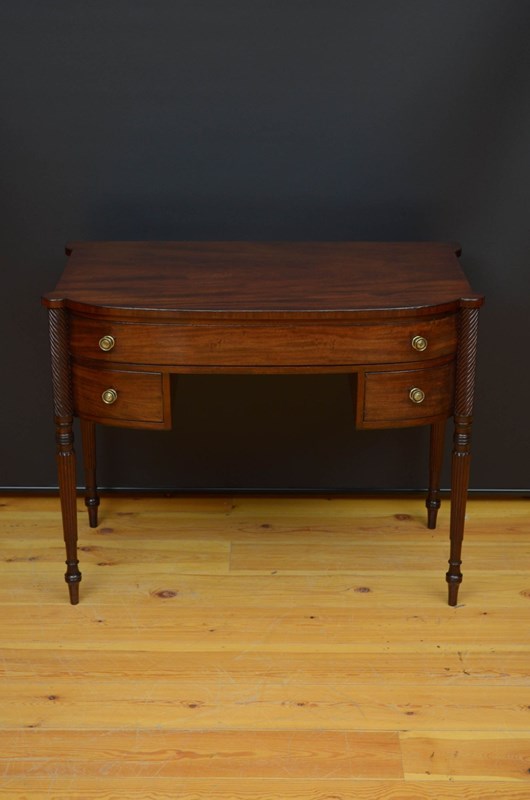 Fine Georgian Dressing Table / Sideboard-nimbus-antiques-3-5-main-638084500371751291.jpeg