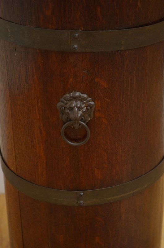 19Th Century Oak Coopered Stick Stand-nimbus-antiques-5-csc-0028-main-638197972882065601.jpeg