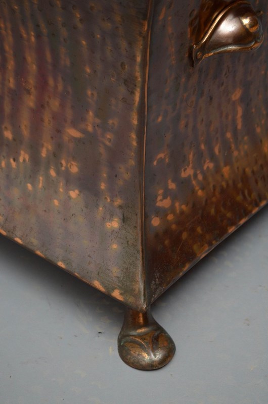 Art Nouveau Copper Coal Bin-nimbus-antiques-8-dsc-0004-main-638206255445430456.jpeg