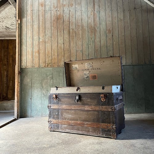 A Welsh Pioneer’S Trunk