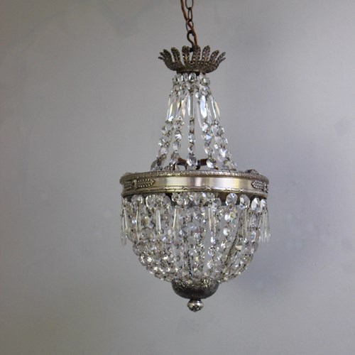 Pretty Silver Gilt Tent And Bag Style Cut Glass Pendant