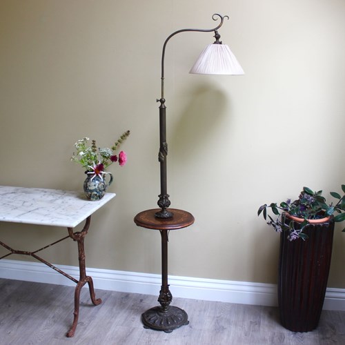 Larger Scale Country House Adjustble Reading Lamp And Table