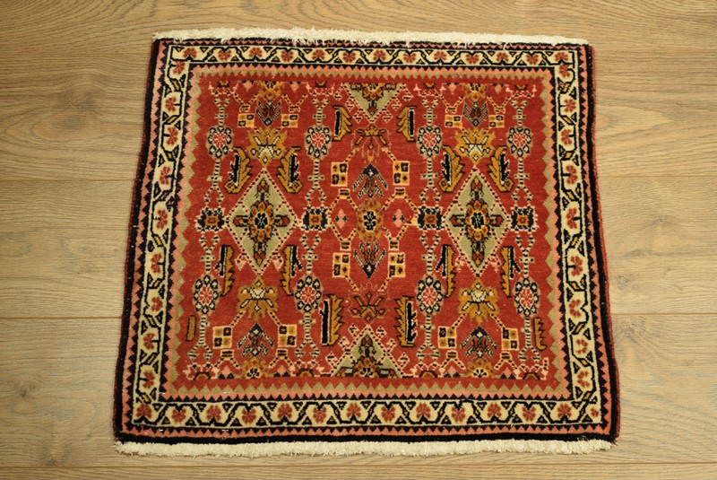 A Vintage Persian Qashqai Mat-oriental-rug-shop-556b927a-44b2-4e0f-903b-39398b6ec3e0-1-201-a-main-637618752293651197.jpeg