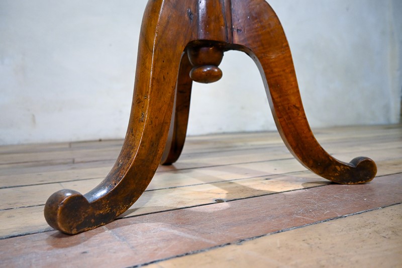19Th Century French Bobbin Turned Tripod Side Table-pappilon-dsc-0007-main-637985900737543128.jpg