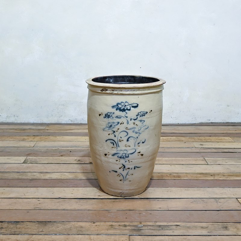A Large 19Th Century Blue And White Ovoid Ceramic Jar - Cizhou Wear-pappilon-dsc-1184-main-638082892977575343.jpg