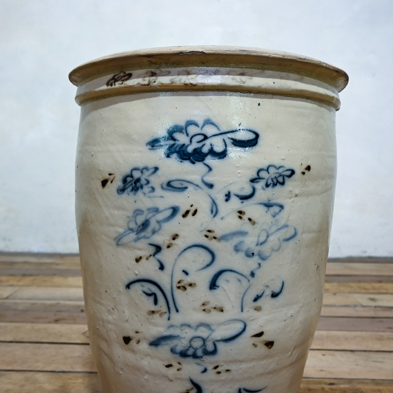 A Large 19Th Century Blue And White Ovoid Ceramic Jar - Cizhou Wear-pappilon-dsc-1189-main-638082892985856477.jpg