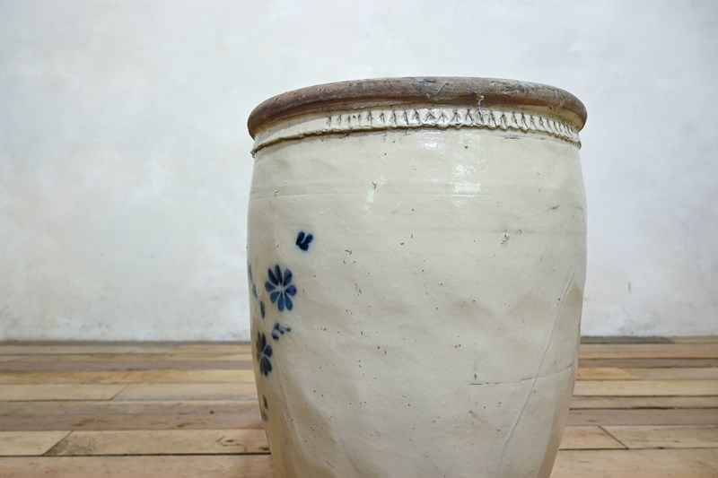 A Large Blue & White 19Th Century Ovoid Cizhou Wear Storage Jar - Planter -pappilon-dsc-1250-main-638082853352205321.jpg