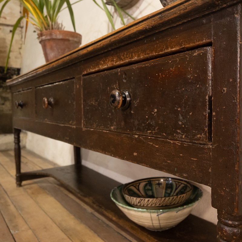 18Th Century West Country Painted Potboard Dresser Base-pappilon-dsc-3998-main-637717191211492175.jpg