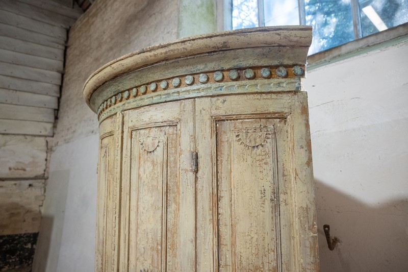 A 18th Century Swedish Corner Cupboard Dry Scraped-pappilon-dsc-4435-main-637781963063015924.jpg
