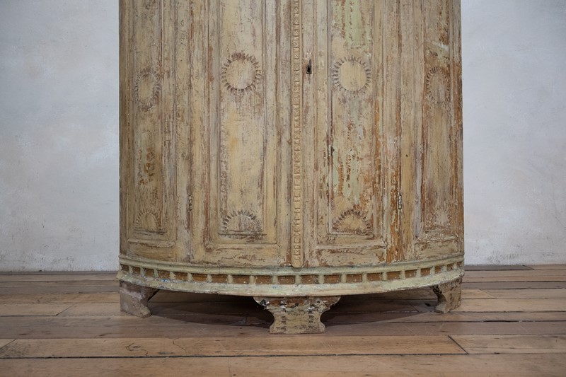 A 18th Century Swedish Corner Cupboard Dry Scraped-pappilon-dsc-4458-main-637781963113952955.jpg