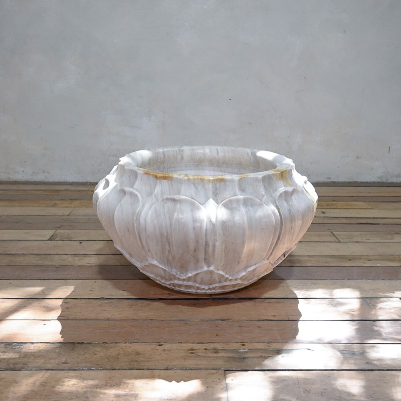 A Very Large Late 20th Century Marble Planter  -pappilon-dsc-9034-main-637926126166330931.jpg