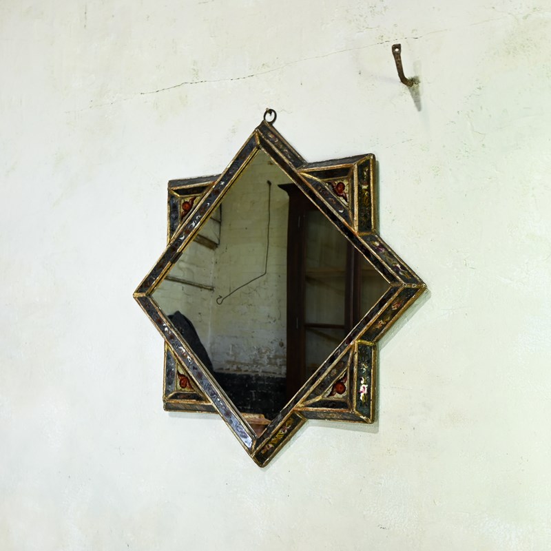 An Early 18Th Century Giltwood And Verre Églomisé Venetian Mirror-pappilon-dsc-9061-main-638260647630581641.jpg