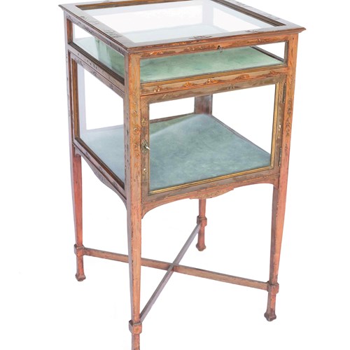 Edwardian Chinoiserie Decorated Bijouterie Cabinet