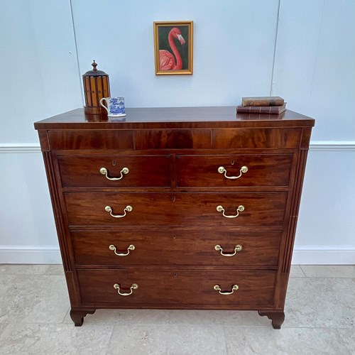 Mahogany Chest Of Drawers 