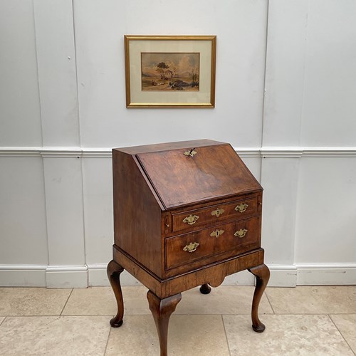 18Th Century Walnut Bureau 