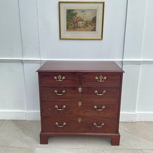 Georgian Mahogany Chest Of Drawers ...