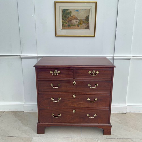 Georgian Mahogany Chest Of Drawers 