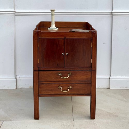 Mahogany Bedside Table 
