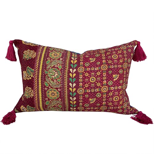 Sami Quilt Cushions With Tassels